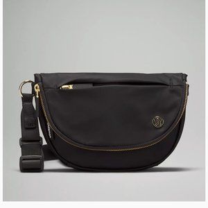 Lululemon All Night Festival Bag